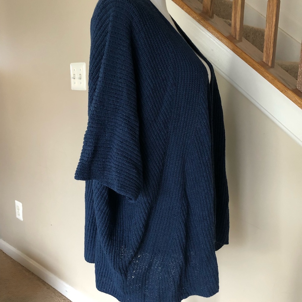 Women Cardigans - Picture 3 of 4